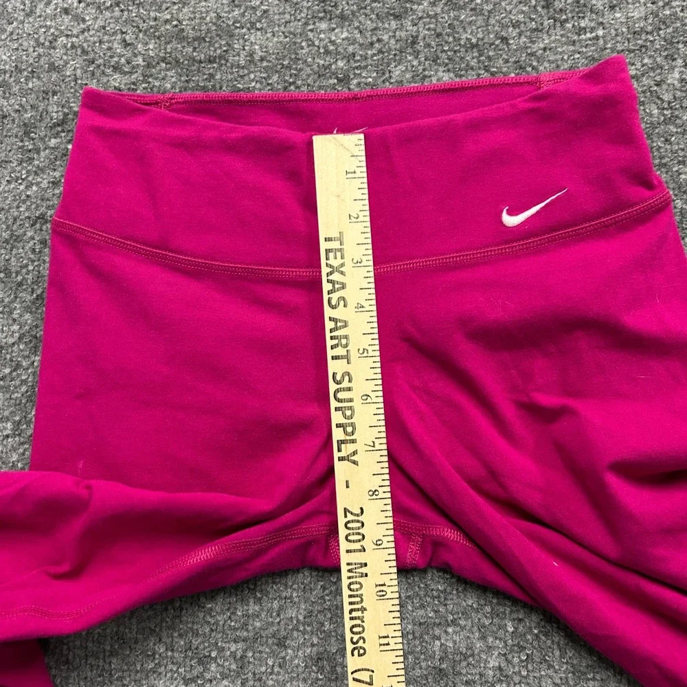 Nike Leggings Womens Size XS Pink Dri-Fit Cropped Athletic Performance Tights